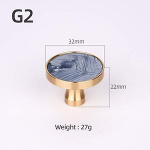 Brass Furniture Handles Elegant Door Knobs and Handles for Cabinet Kitchen Cupboard Drawer Pulls Wall Hanging Hooks Shell Resin