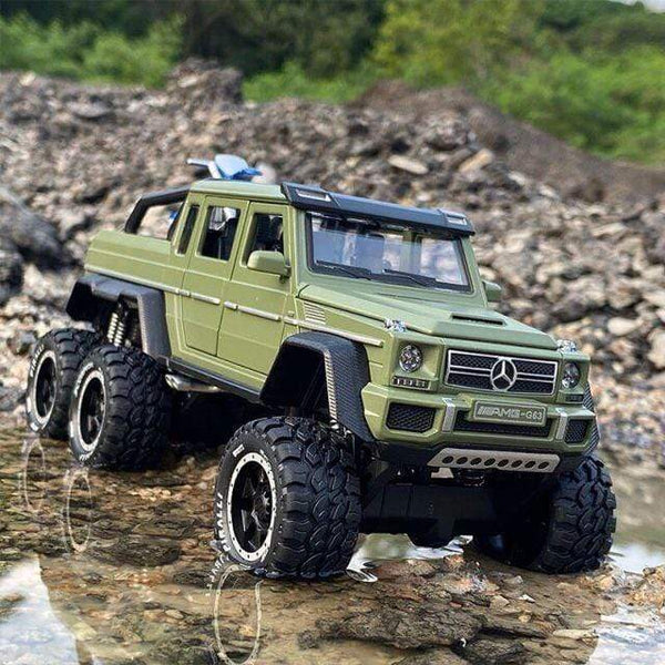 Planet Gates green 1/28 Benzs G63 6*6 Big Tyre Alloy Pickup Car Model Diecast Metal Simulation Toy Off-road Vehicles Model Collection Children Gift