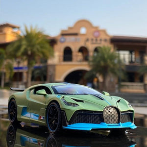 Planet Gates Green 1:32 Bugatti Veyron Divo Alloy Sports Car Model Diecast Metal Toy Vehicles Car Model Simulation Sound Light Collection Kids Gift