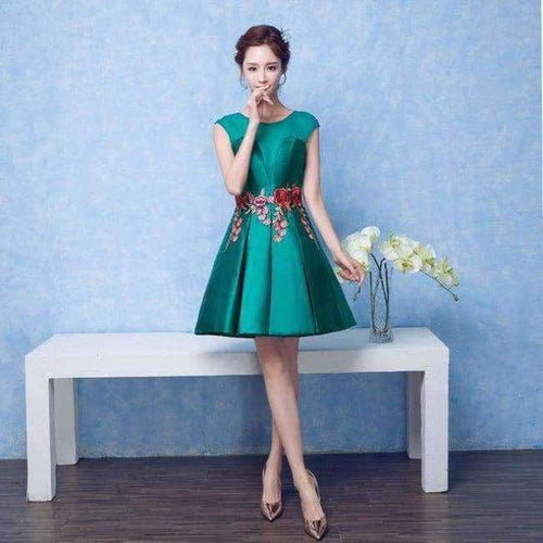 Planet Gates green / 2 Green Sleeveless Cocktail Dresses Elegant Flower Pattern Embroidery Sexy Backless Satin Cocktail Gown X060