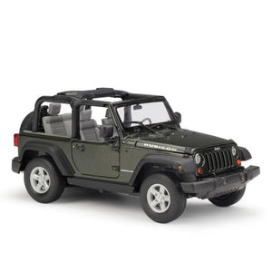Planet Gates Green Model Car 1:24 Scale 2007 Jeep Wrangler Diecast Car Simulator Alloy Off-Road Metal Classic Toy Car For Kid Gift Collection
