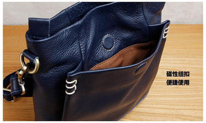 Planet Gates Handmade leather men's shoulder messenger bag first layer cowhide retro vertical men's bag casual tide