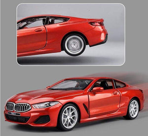 Planet Gates High Simulation 1:32 M850i Alloy Car Model Diecast Vehicles Metal Toy Car Sound light Pull Back Car For Kids Gift Collection