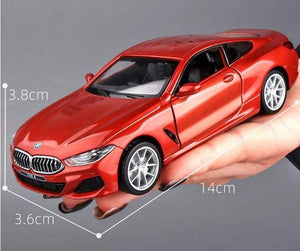 Planet Gates High Simulation 1:32 M850i Alloy Car Model Diecast Vehicles Metal Toy Car Sound light Pull Back Car For Kids Gift Collection