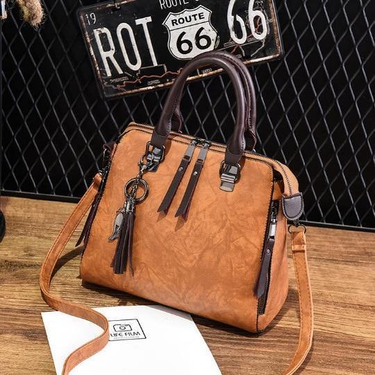 Planet Gates Khaki / (20cm<Max Length<30cm) Vintage Leather Ladies HandBags Women Messenger Bags TotesTassel Designer Crossbody Shoulder Bag Boston Hand Bags Hot Sale