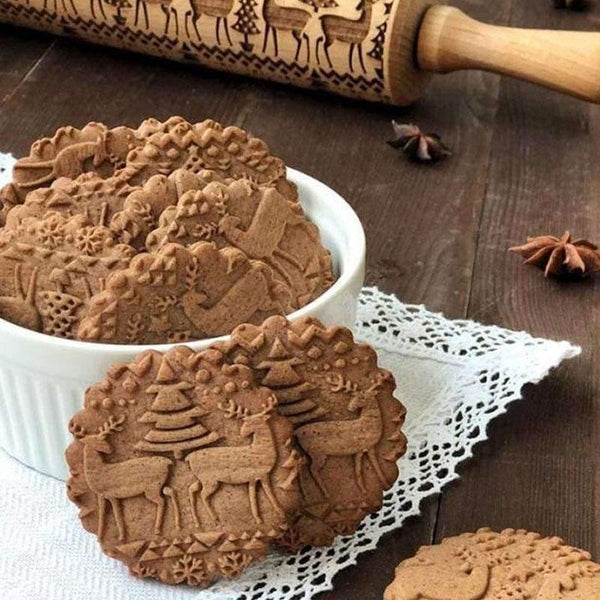 Planet Gates Kitchen Dining & Bar 43cm Christmas Embossing Rolling Pin Engraved Carved Wood Embossed Rolling Pin Snowflake Reindeer baking