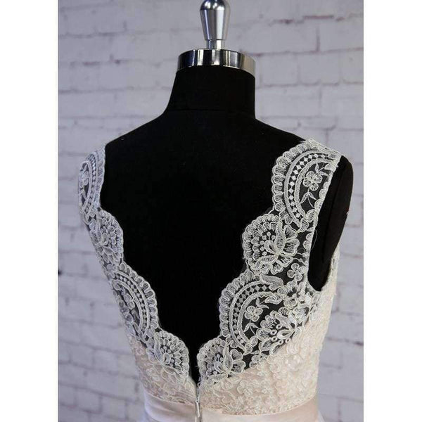 Planet Gates Lace A-line  Floor-Length  V-Neck Wedding dress  Sweep/Brush Train Sleeveless Real/Original Photos Custom made