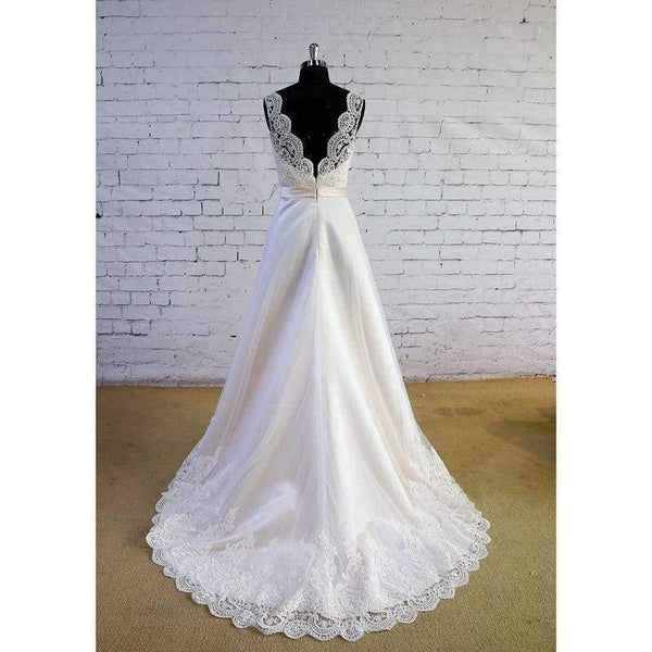 Planet Gates Lace A-line  Floor-Length  V-Neck Wedding dress  Sweep/Brush Train Sleeveless Real/Original Photos Custom made
