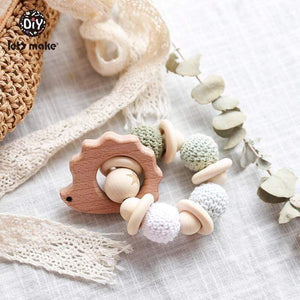 Planet Gates Let's Make 1PC Wooden Teether Hedgehog Crochet Beads Wood Crafts Ring Engraved Bead Baby Teether Wooden Toys For Baby Rattle