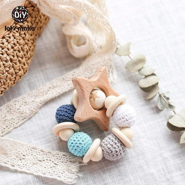 Planet Gates Let's Make 1PC Wooden Teether Hedgehog Crochet Beads Wood Crafts Ring Engraved Bead Baby Teether Wooden Toys For Baby Rattle