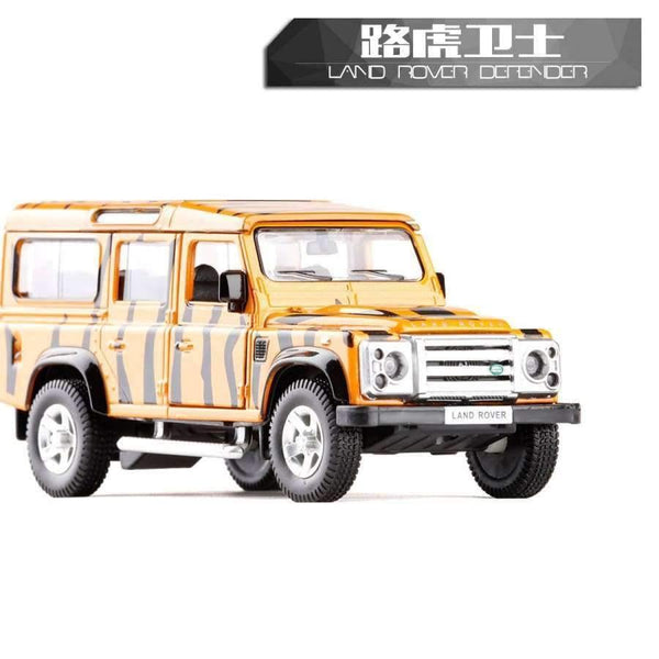 Planet Gates Matte green High Simulation 1:36 RMZ City Land Defender SUV Alloy Diecast Models Car Toys Pull Back Cars Off-road Vehicle For Kids Toy Gifts