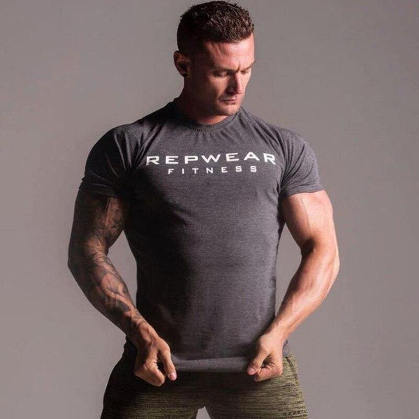Mens Short Sleeve O-Neck Cotton T-shirt 2018 New Gyms Fitness Bodybuilding T Shirt Male Summer Casual Fashion Tee Tops Clothing