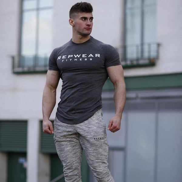 Mens Short Sleeve O-Neck Cotton T-shirt 2018 New Gyms Fitness Bodybuilding T Shirt Male Summer Casual Fashion Tee Tops Clothing