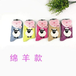 Planet Gates Mianyangkuan / EU36-39 Winter 5 Pairs Wool Female Women Socks Warm Thickened Cotton Christmas Socks Harajuku