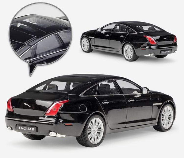 Planet Gates Model Car 1:24 Diecast Car Toys Classic 2010 JAGUAR XJ High Simulator Car Alloy Metal Toy Car For Children Gift Collection