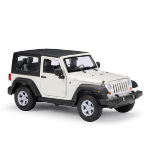 Planet Gates Model Car 1:24 Scale 2007 Jeep Wrangler Diecast Car Simulator Alloy Off-Road Metal Classic Toy Car For Kid Gift Collection
