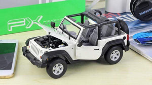 Planet Gates Model Car 1:24 Scale 2007 Jeep Wrangler Diecast Car Simulator Alloy Off-Road Metal Classic Toy Car For Kid Gift Collection
