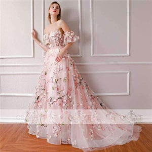 Planet Gates New Arrival 3D Floral Flower Formal Evening Dresses Sweetheart Lace Sweep Train Vintage Prom Dress Party Gown