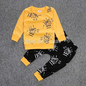 Planet Gates Newborn baby boy clothes baby clothes unisex yellow  color long-sleeved shirt+ pants 2 pcs. bebe girl clothing set ST205