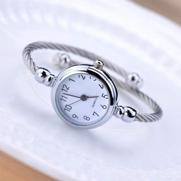 Planet Gates number white / China Women watches elegant small bracelet female clock  BGG fashion brand roman dial retro ladies wristwatches gift