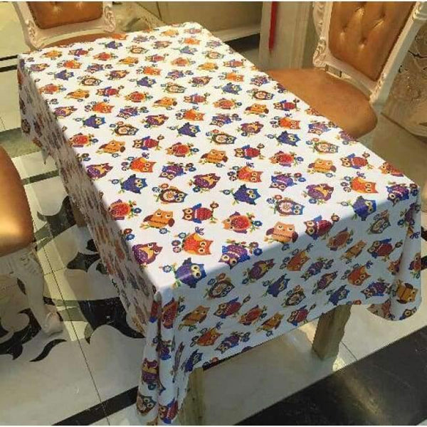 Planet Gates owl / 137x137cm PVC TableCloth Waterproof Rectangular Plastic Picnic Cloth for Tea Table Home Textile Fashion Love Festive Red MJ033