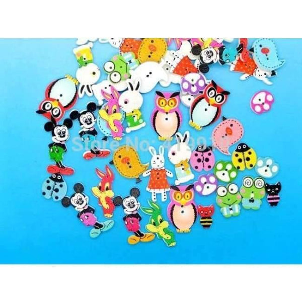 Random 100Pcs Mixed 2 Holes Christmas Wood Sewing Diy Buttons Scrapbooking 19-35Mm D3043