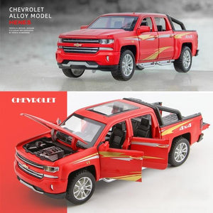 Planet Gates Red 1:32 Chevrolet Silverado Pika Alloy Car Model Diecast Toy Vehicle 6 Open Doors With Sound/Light/Pull-back Toys For Children