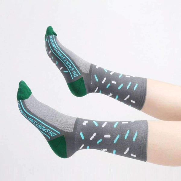 Planet Gates Red Professional Cycling Sport Socks Protect Feet Breathable Wicking Sock Outdoor Road Bike Nylon Socks Bicycle Accessories