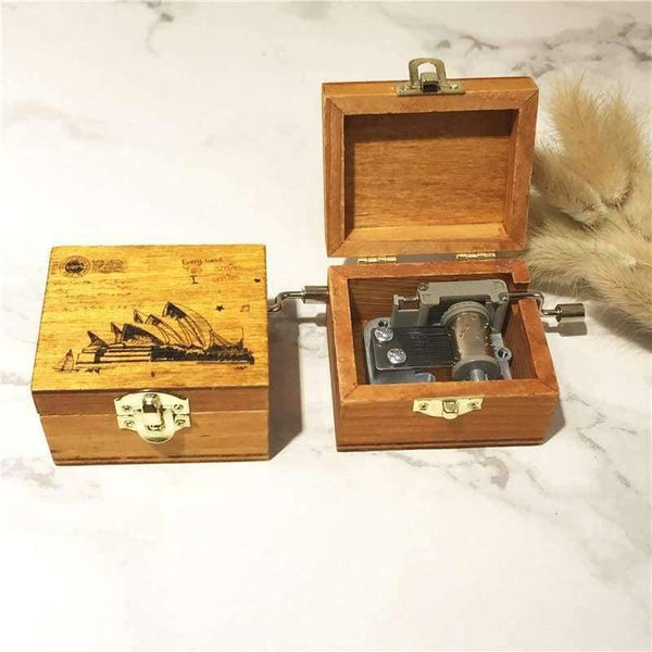 Planet Gates Retro Music Box Gifts Wind-up Toy Classical Wooden Handcraft Cranked Educational Toy Kids Toys For Birthday 6.5*5.5*4cm Random
