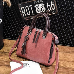 Planet Gates Rubber Red / (20cm<Max Length<30cm) Vintage Leather Ladies HandBags Women Messenger Bags TotesTassel Designer Crossbody Shoulder Bag Boston Hand Bags Hot Sale