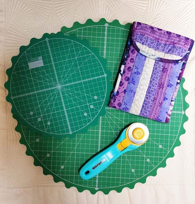 Planet Gates Self Healing Rotary Cutting Mat For Office School  Supplies Quilting, Paper Craft, Clay Craft, Art Craft Size 8 Inch (20cmX20cm)