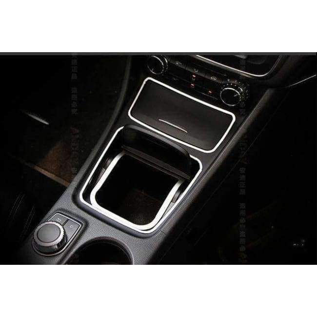 Planet Gates Red 3pcs   B Accessories For Mercedes Benz GLA 260 CLA A200 W176 C117 W117 X156 Storage Box Cover Ashtray Trim Chrome Car Styling