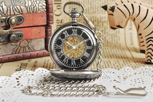 Planet Gates silver Red cross Hollow Hand Wind Mechanical Pocket Watch Classic Men's and Women Bronze Tone for Birthday Gift
