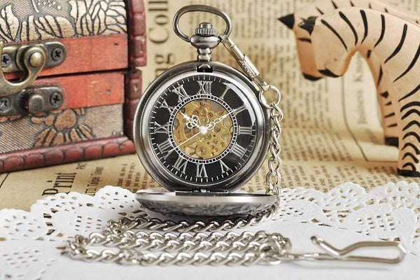 Planet Gates silver Red cross Hollow Hand Wind Mechanical Pocket Watch Classic Men's and Women Bronze Tone for Birthday Gift