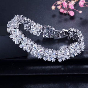 Planet Gates silver Women Fashion Jewelry Gorgeous Silver Color Spring Flower Cubic Zirconia Connected Tennis Bracelet for Wedding CB010