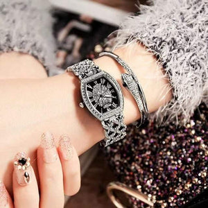 Planet Gates Slivery set 2pcs Ladies Diamond Bracelet Watches Set 2 pcs Women Luxury Fashion Flamboyant Dial Little Diamonds Watch Female C