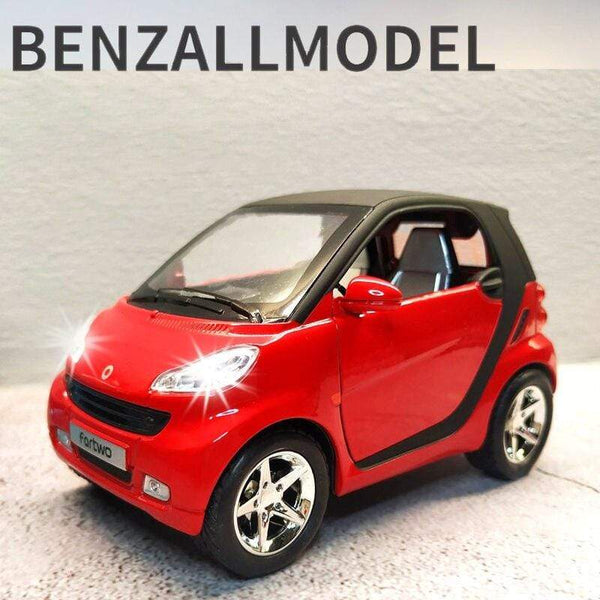 Planet Gates Smart Fortwo Toy Vehicles Diecast Model Cars-Toy For Children Metal Cars For Birthday Decoration