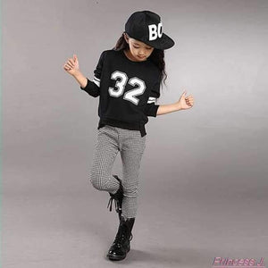 Planet Gates Teenage Girls Clothing Sets Spring  Kids Girls Clothes Sports Suit Set Long Sleeve Top & Pants 2 pcs Tracksuit White Black