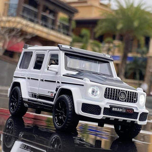 Planet Gates White 1/32 G700 G65 SUV Alloy Car Model Diecast Simulation Metal Toy Off-road Vehicles Car Model Sound Light Collection Childrens Gift