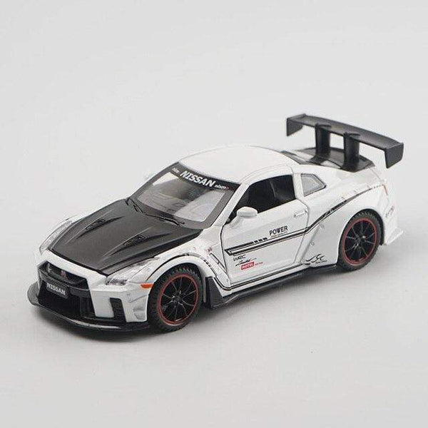 Planet Gates white 1:32 Nissan Gtr Sports Car Alloy Car Model For Children Boy Metal Pull Back Toy Car Decoration Simulation Model Car Collection