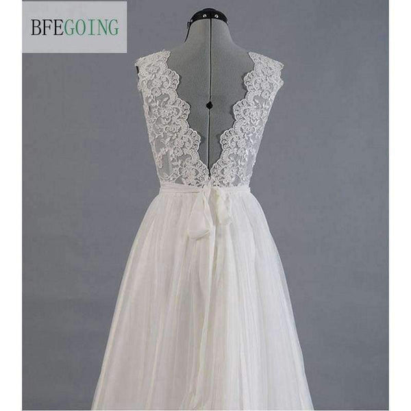 Planet Gates White / 2 Lace  Tullle V-Neck Wedding dress Sweep/Brush Train Floor-Length  Cap Sleeves  Bridal Gown Custom made