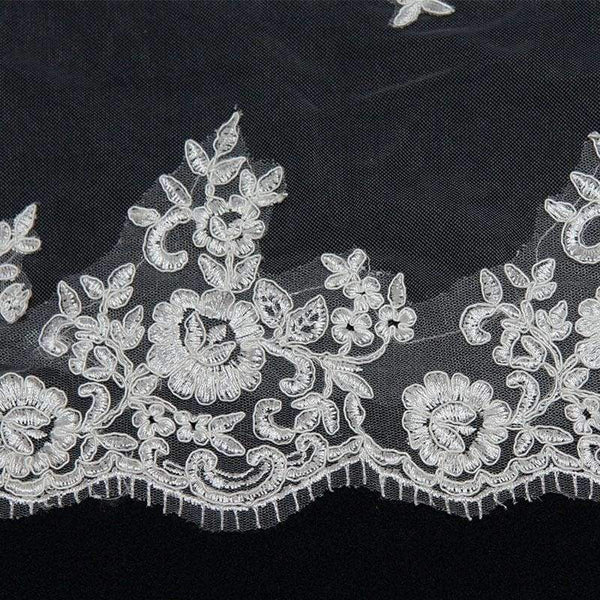 Planet Gates White / 300cm Wedding Accessories 2018 Appliques Tulle Long Cathedral Wedding Veil Lace Edge Bridal Veil with Comb veu de noiva longo