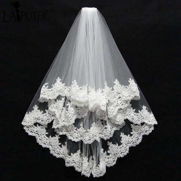 Planet Gates White / 75cm Bridal Veil Short With Comb Lace Appliqued Edge Tulle Bridal Veil Two Layer 75 CM Elbow Length Wedding Accessories 2018