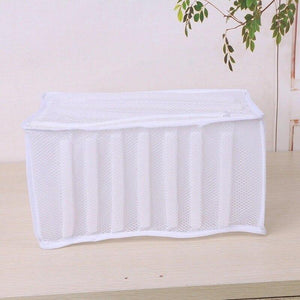 Planet Gates White Padded Laundry Net Wash Bag for Protecting Trainers and Shoes in the Washing Machine