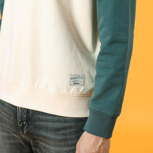 Planet Gates Winter new sweatshirts men fashion contrast color jogger hoodies raglan sleeves plus size tops SJ120869