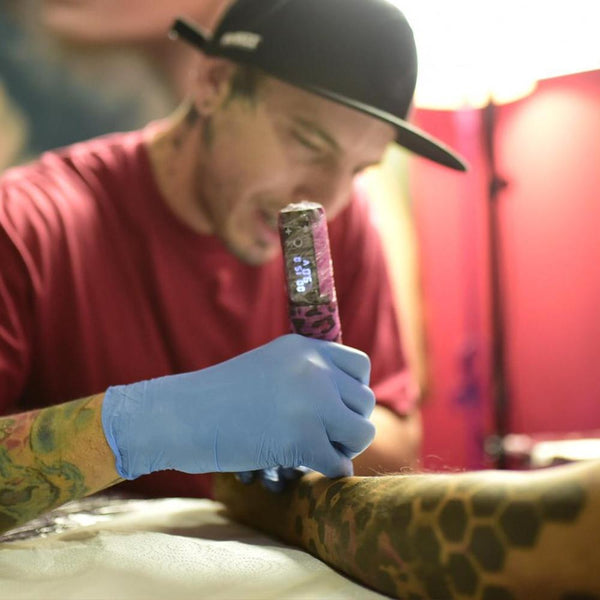 Planet Gates Wireless Tattoo Pen Machine Brushless Motor 1950 mAh Lithium Battery Fast Charge for Travel Portability