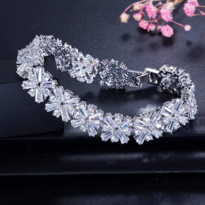 Planet Gates Women Fashion Jewelry Gorgeous Silver Color Spring Flower Cubic Zirconia Connected Tennis Bracelet for Wedding CB010